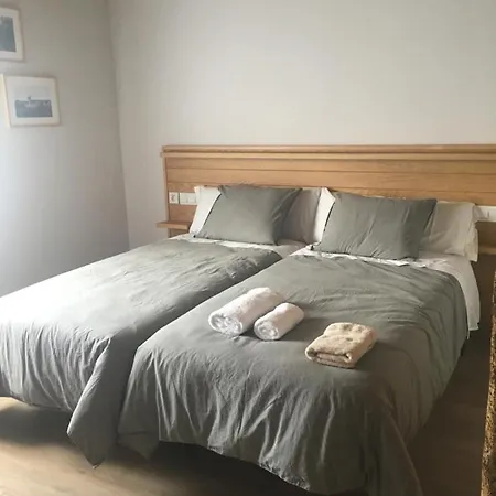 Casa Berzoso En * Гахано