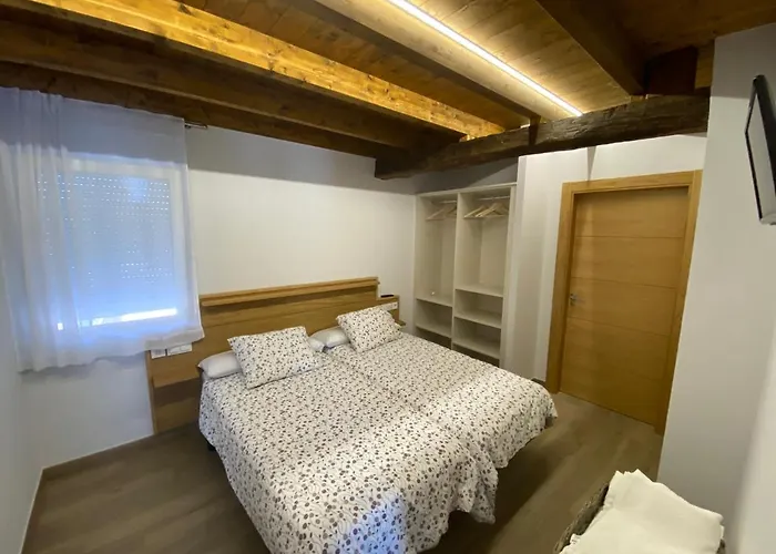 Casa Berzoso En * Gajano